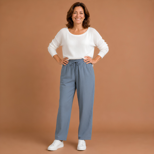 Women's casual trousers with a plain elastic waistband